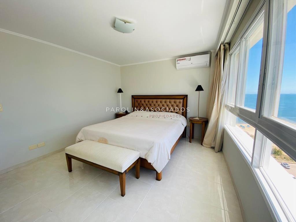 Apartamento en venta de 3 dormitorios en Tower,