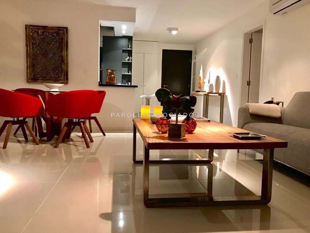 Apartamento en venta en Icon Tower, Punta del