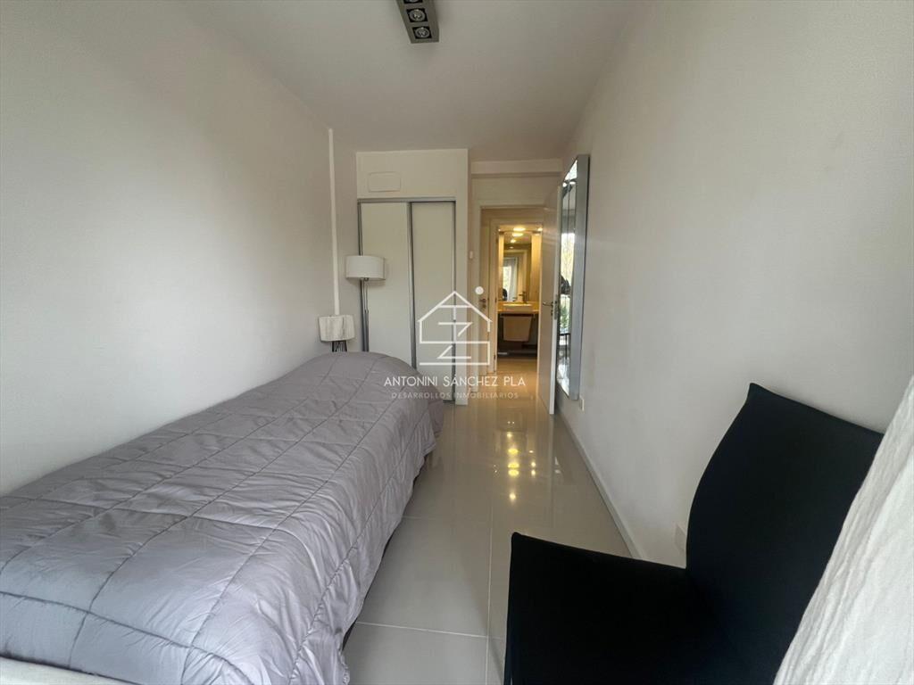 Apartamento de 2 dormitorios en Edificio Be Punta , Punta d