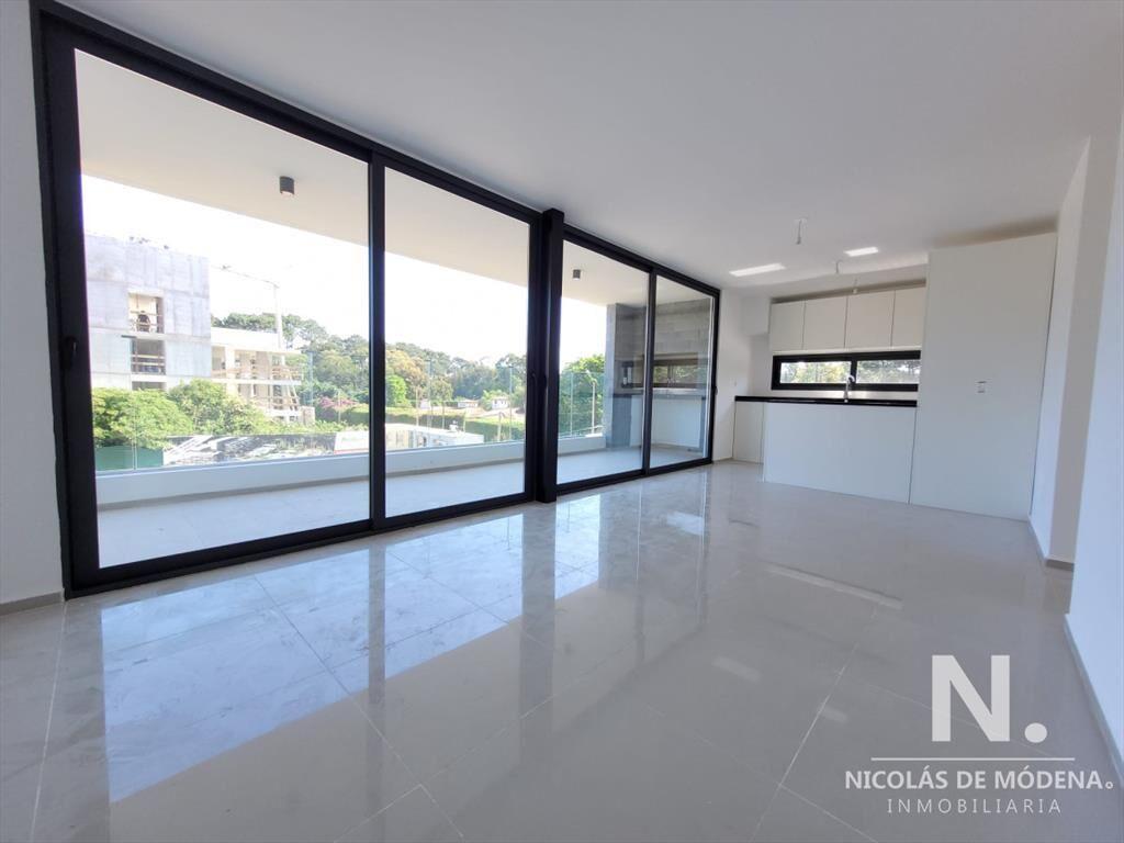 Apartamento en Venta a estrenar 3 dormitorios, Playa Mansa,