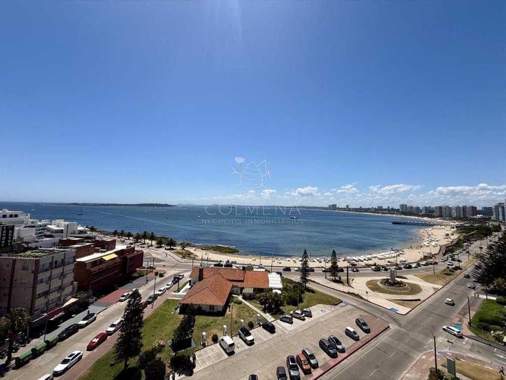 DIVINO IMPECABLE CON SERVICIOS