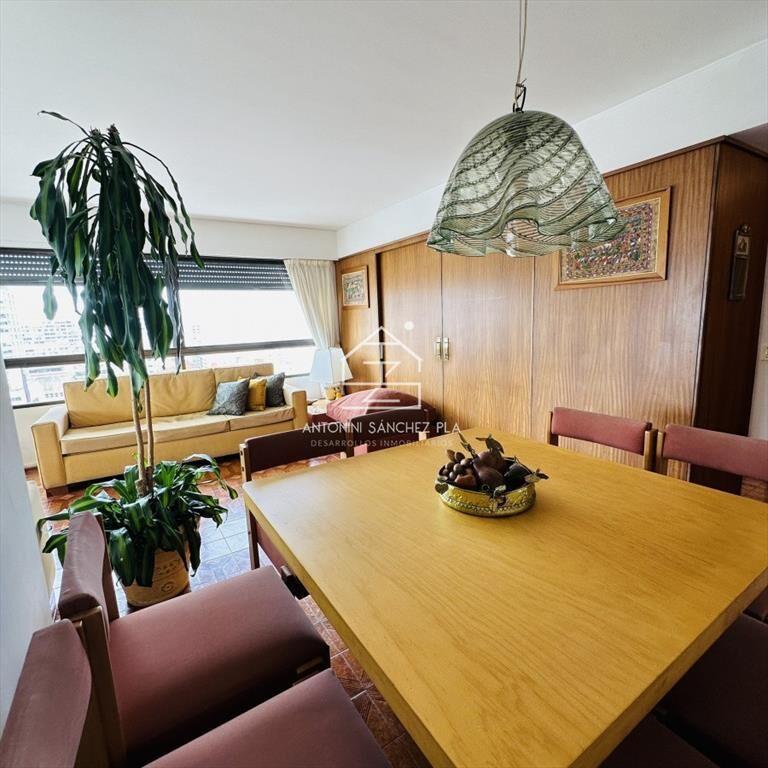 Alquiler y Venta  de apartamento de 3 dormitorios en Punta