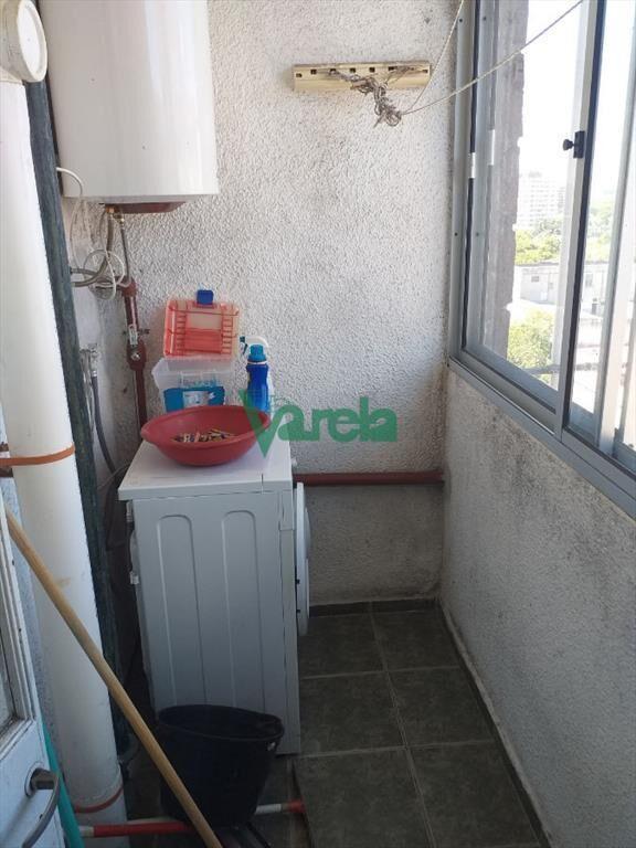 Nuevo Centro venta apartamento 2 dorm piso alto
