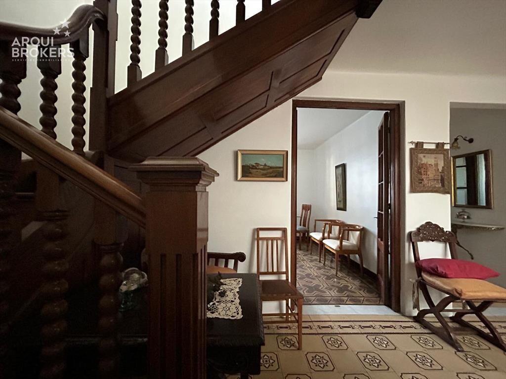 Casa de tres dormitorios en venta en Punta Carretas con gar