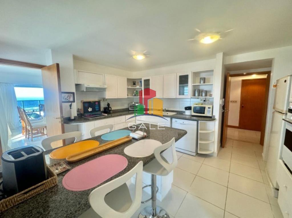 Venta Edificio Martinique 3 dormitorios en suite