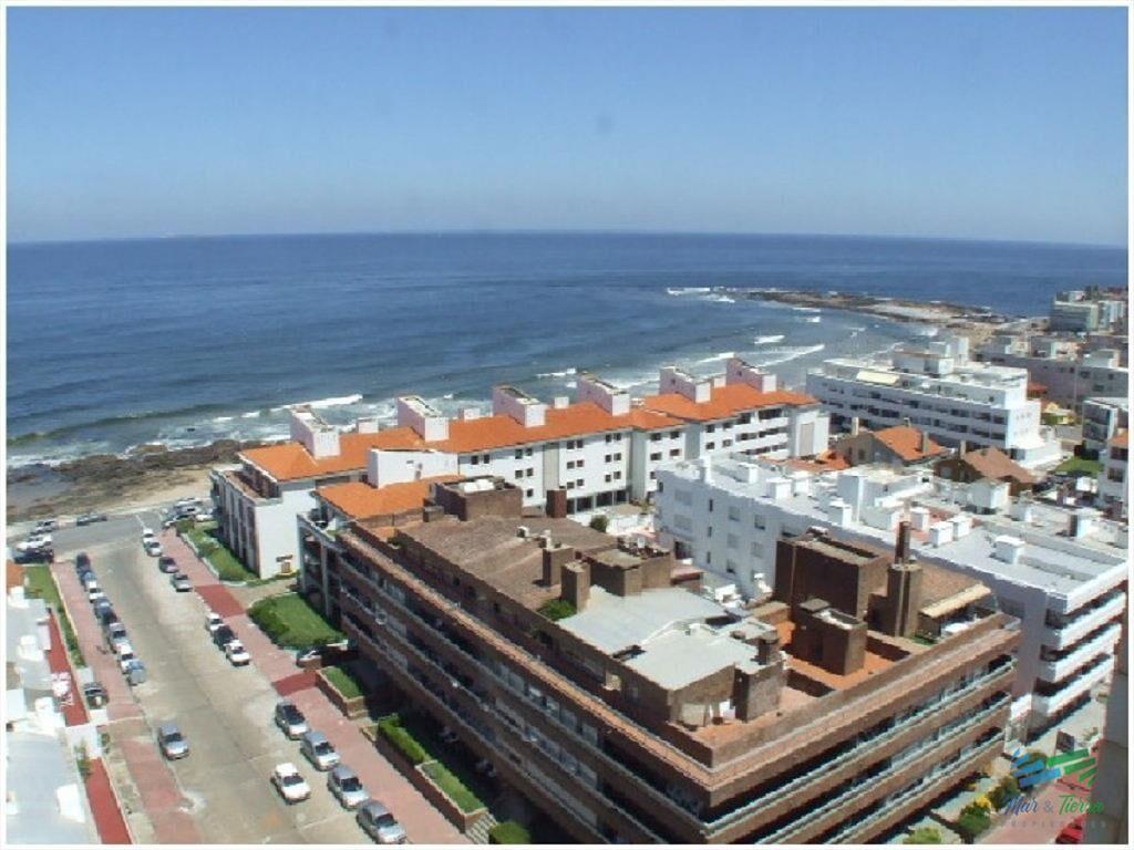Apartamento en Peninsula, 2 dormitorios *