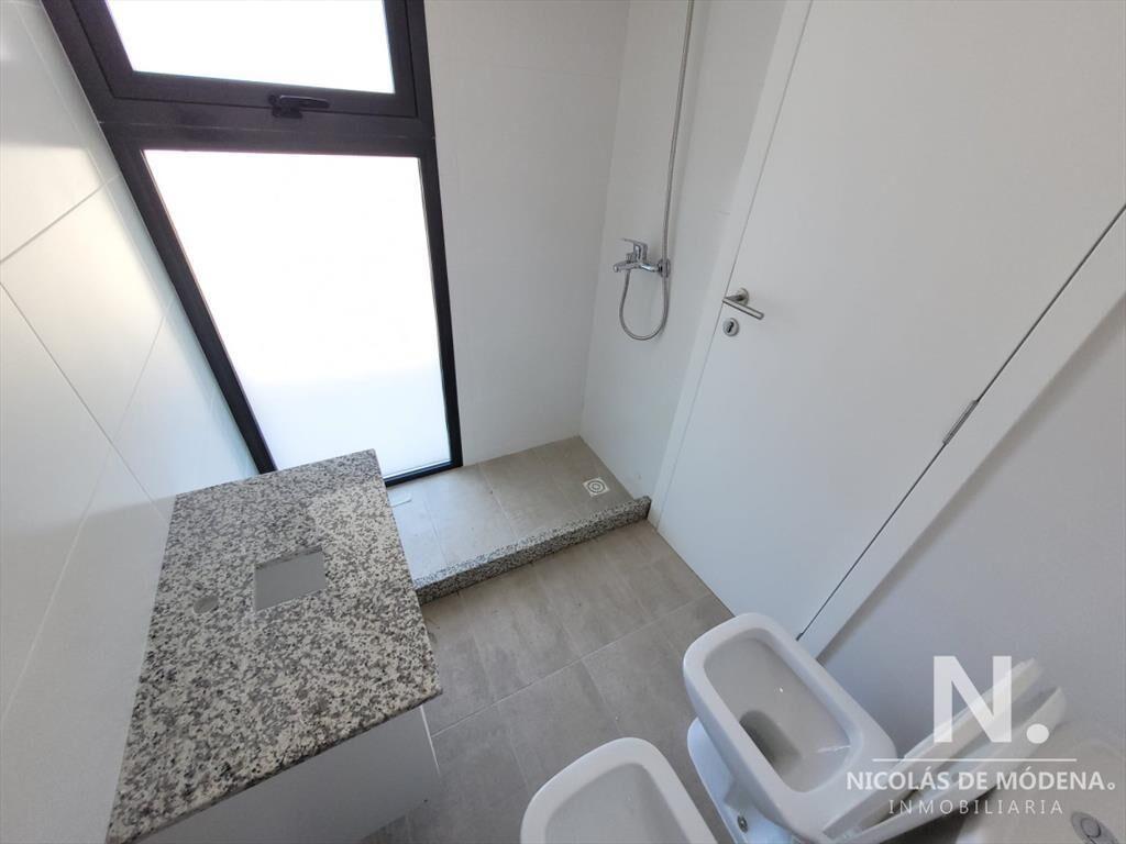 Apartamento en Venta a estrenar 3 dormitorios, Playa Mansa,