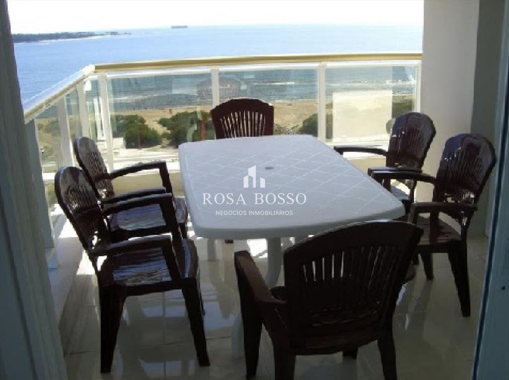 Apartamento 3 dormitorios 3 baños Punta del Este