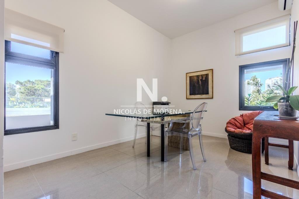 Vende apartamento de 1 dormitorios en Brava, del
