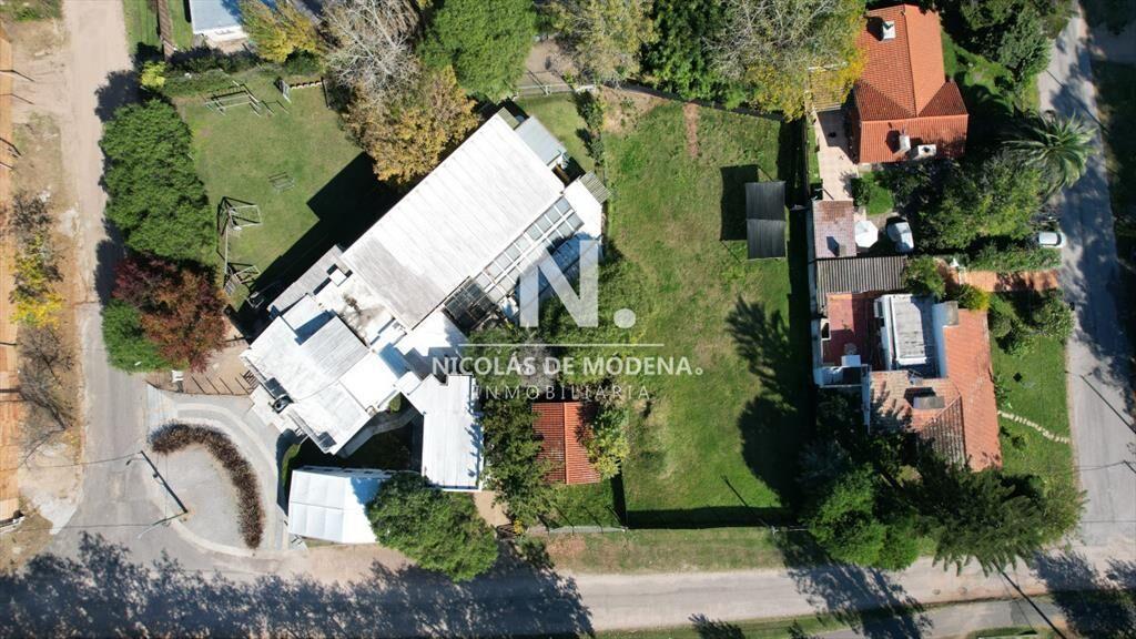 Vende terreno para desarrollar edificio, Punta
