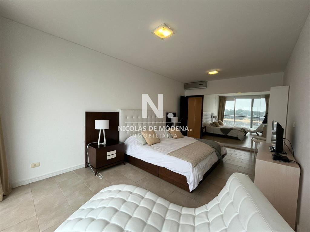 Apartamento en La Barra - Delamar Sobre el Mar de 3 dormito
