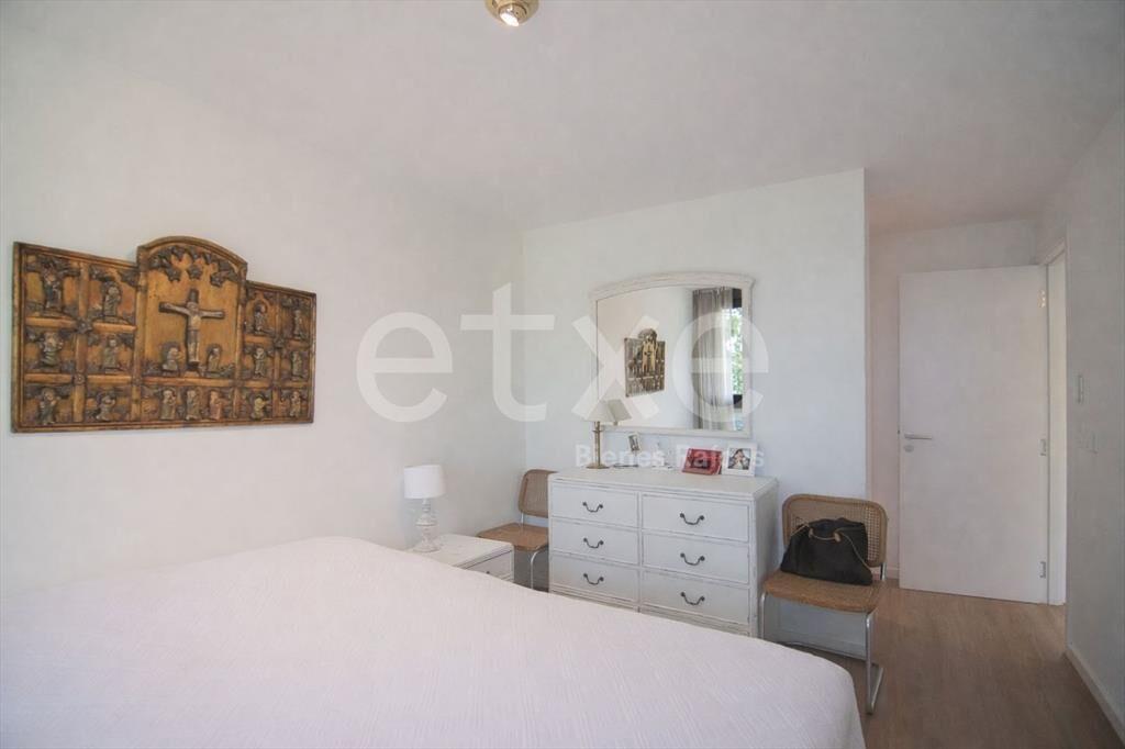 Apartamento planta baja Venta Jardines de Carrasco...