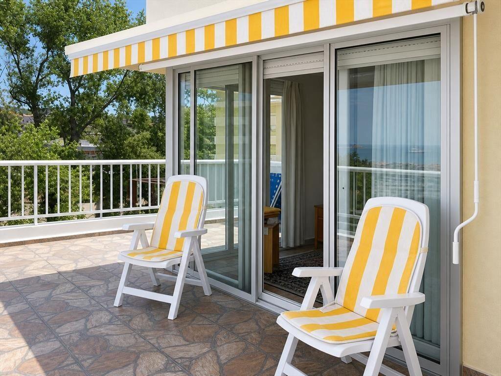Apartamento 1 dormitorio y medio a 50m de la Mansa
