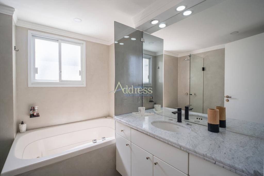 Alquiler apartamento de 3 dormitorios mas dependencia, fren