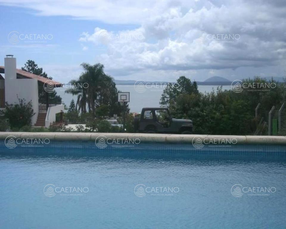 Alquiler Casa en Punta Ballena Cuatro Dormitorios