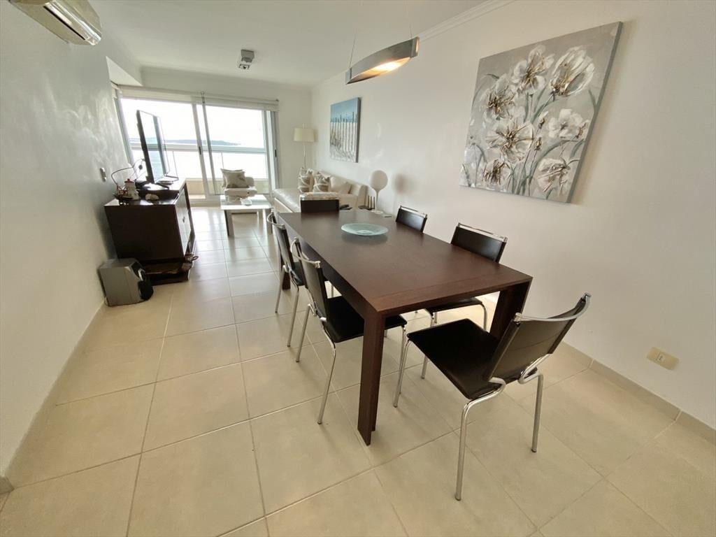 APARTAMENTO DE 2 DORMITORIOS EN ALQUILER TEMPORARIO - PLAYA