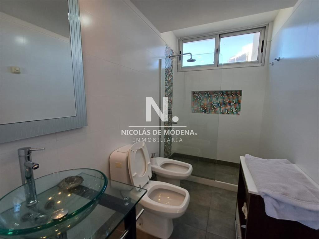 Departamento de 4 dormitorios en alquiler, Opus