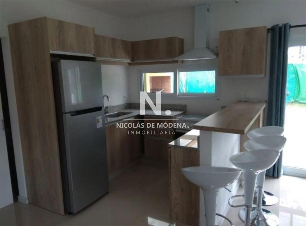 CASA 3 DORMITORIOS EN BARRIO PRIVADO