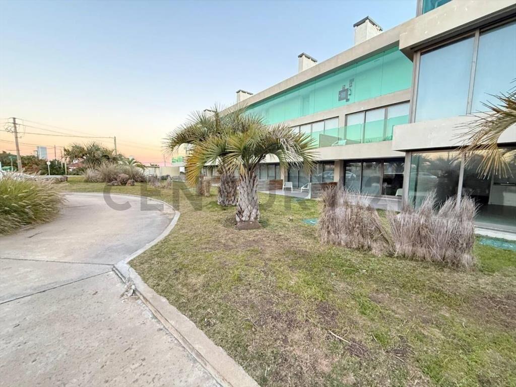 Punta ballena-  Balcón y piscina exclusiva- spa- estacion...