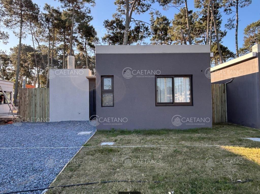 Venta casa 3 dormitorios. Burnett, Punta del