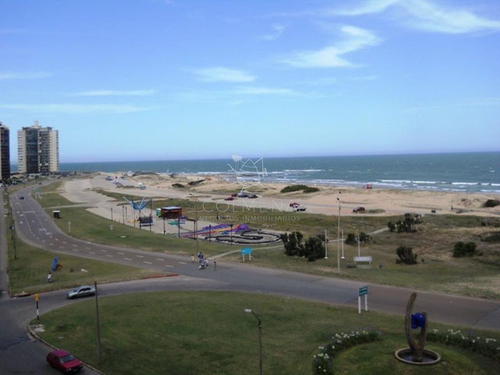 Apartamento de 3 dormitorios en Venta en Torre Imperiale, P