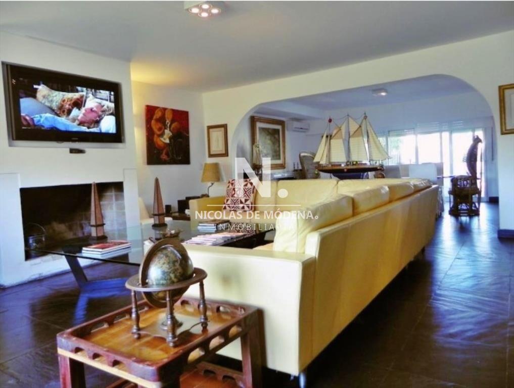 Casa en La Barra en venta.