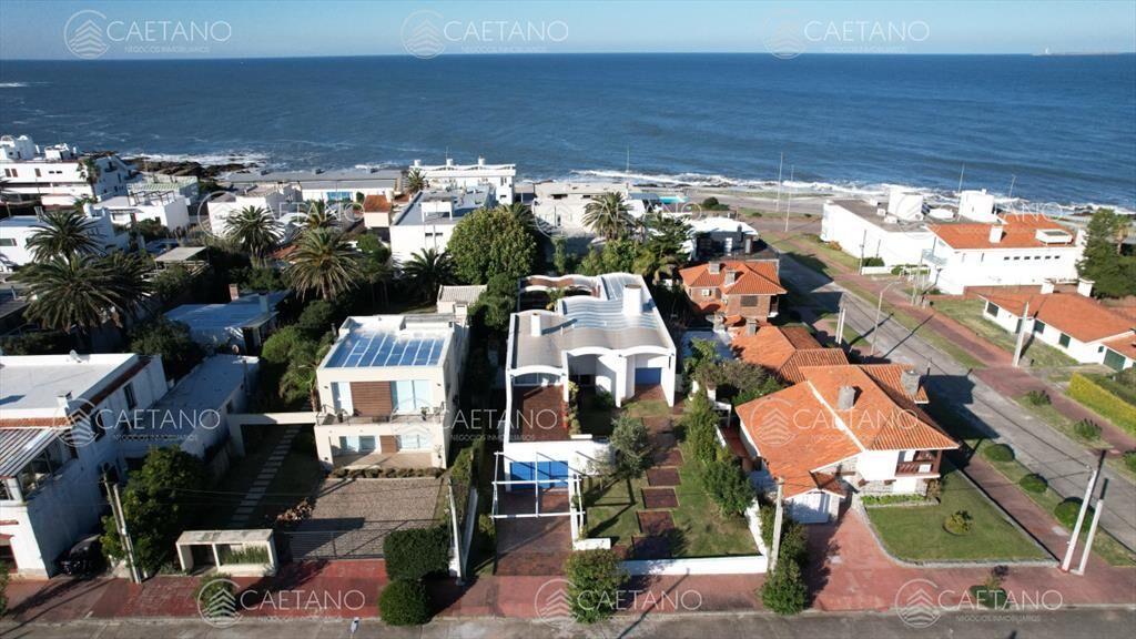 Hermosa casa en venta en zona de la penÃ­nsula.