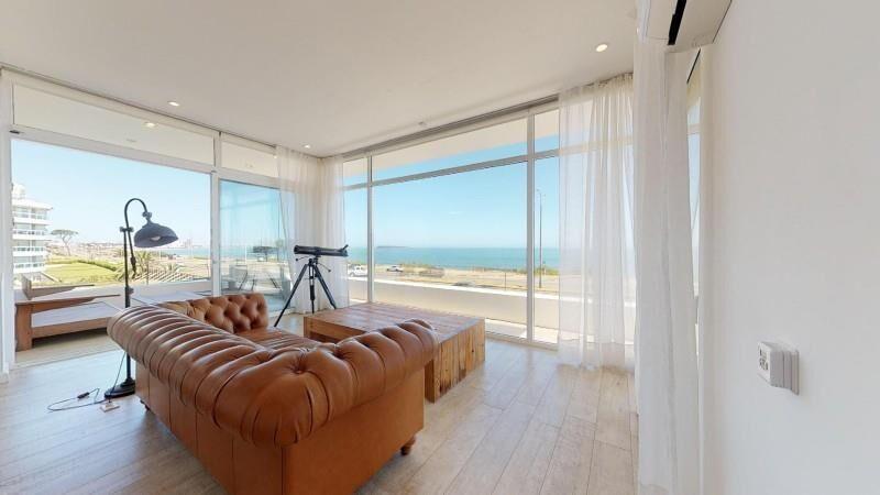 CASA 5 DORMITORIOS, MANSA, PUNTA DEL ESTE