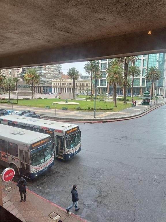Juncal y Plaza Independencia, 2 ambientes, kitchenette, vig