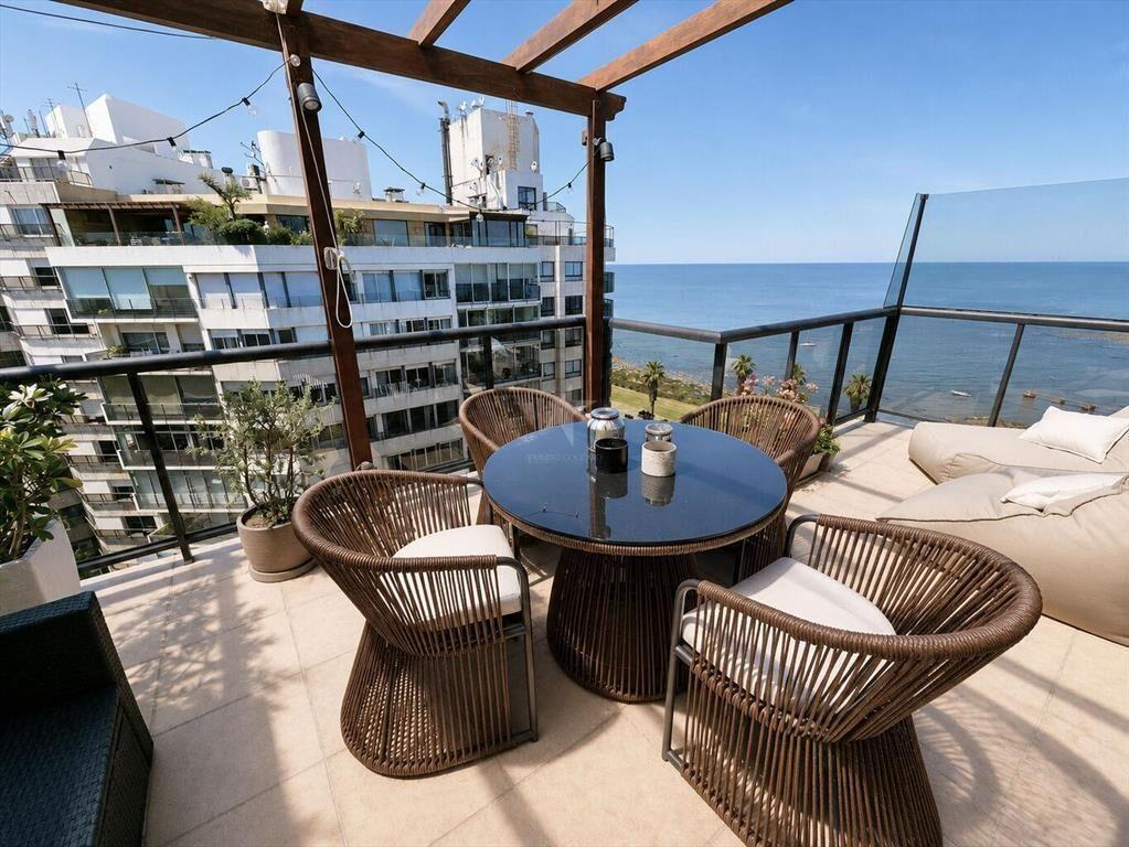 ALQUILER APTO VILLA BIARRITZ 3 DORM - 4 BAÑOS - SERVICIO -