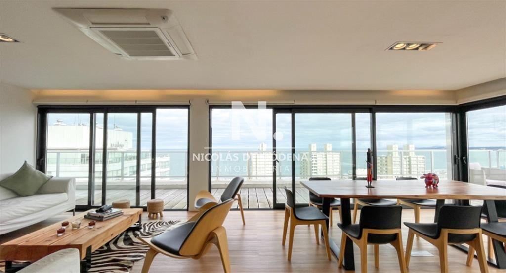 Vende apartamento 4 dormitorios, comodo e en del
