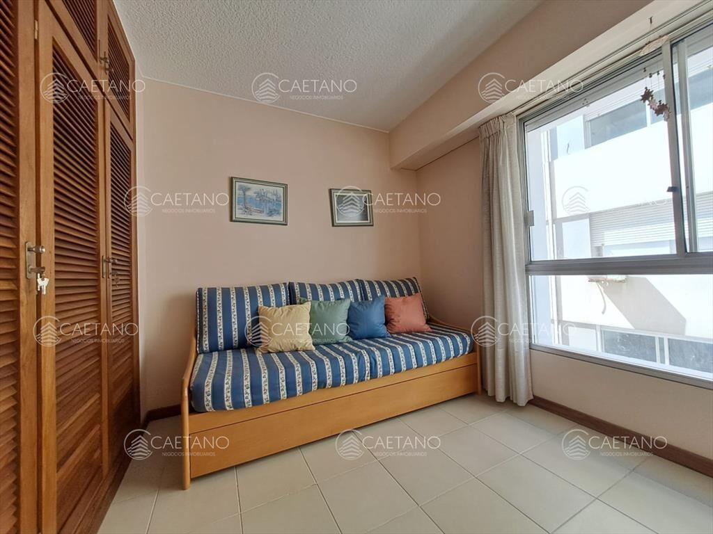 Apartamento en venta en el puerto, vista, 2 dormitorios