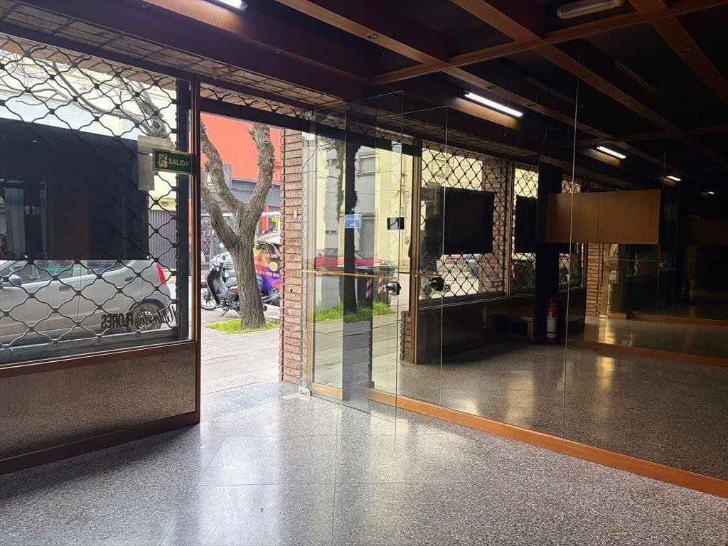 ALQUILER LOCAL COMERCIAL CENTRO LAS PIEDRAS