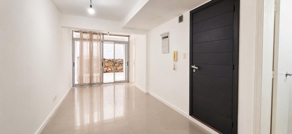 Venta apartamento Pocitos 2 dormitorios patio 2bañ