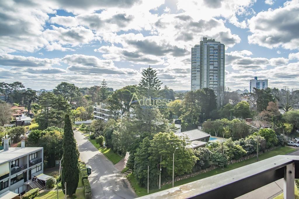 Venta Apartamento de 3 dormitorios en zona Roosevelt, Punta