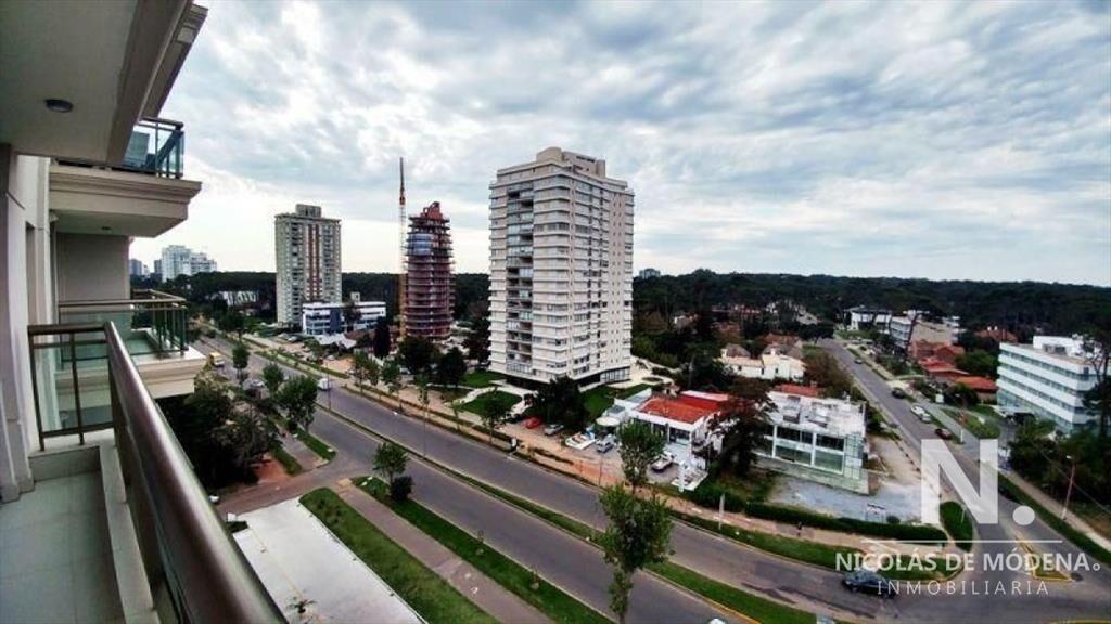 Apartamento en venta Roosevelt 3 dormitorios
