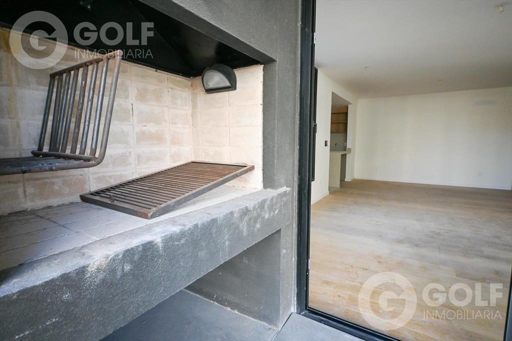 Alquiler de apartamento 2 dormitorios con jardin y cochera