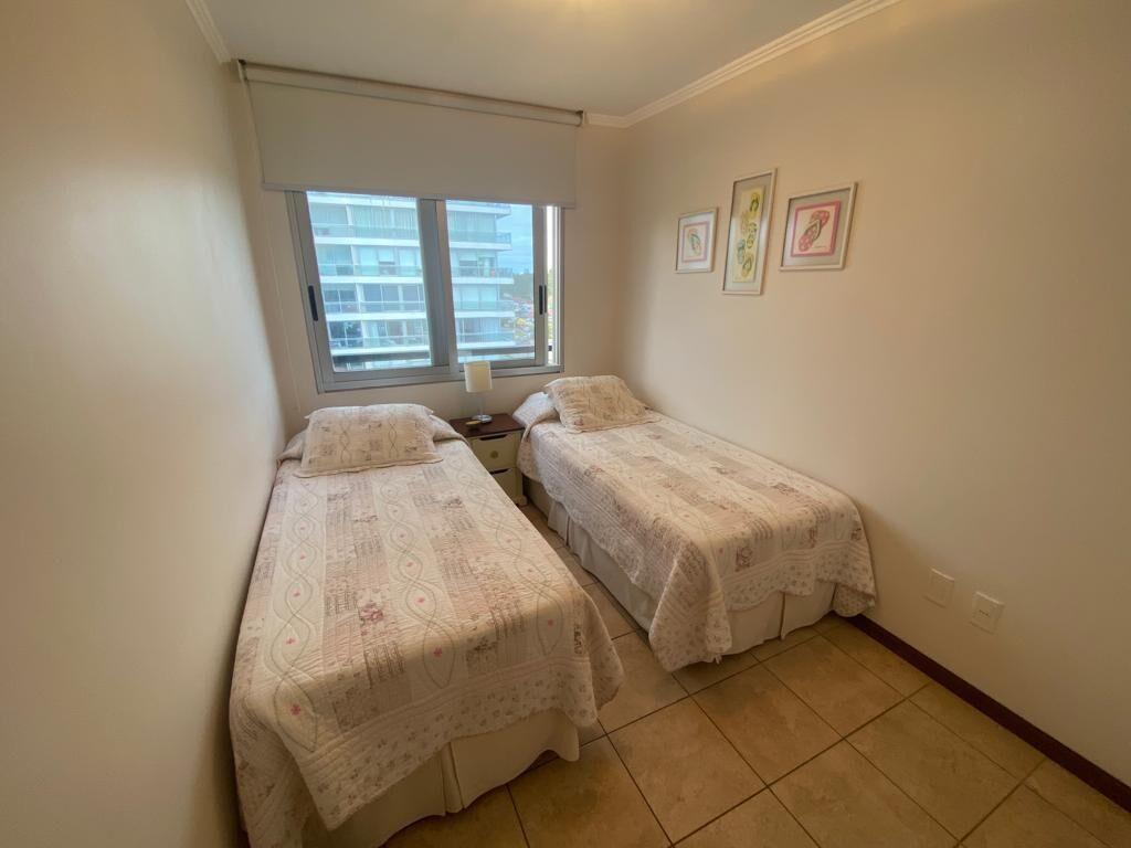 Roosevelt y parada 14, gran torre con amenities, 110 m2, gg