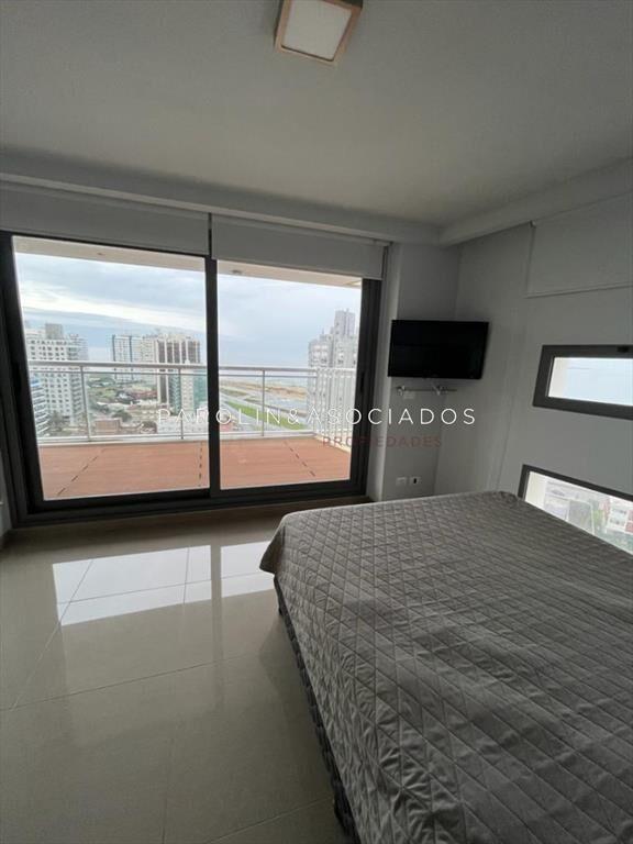 Apartamento en venta en Edificio Moon, Aidy Punta