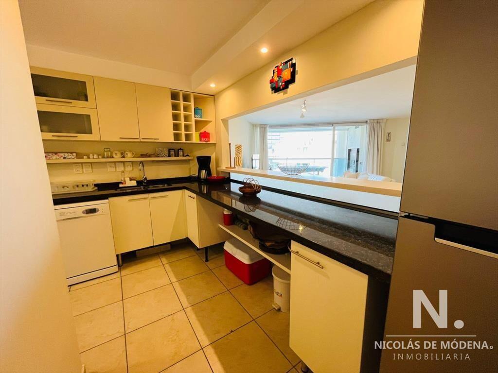 VENTA DE APARTAMENTO DE 3 DORMITORIOS EN TORRE O