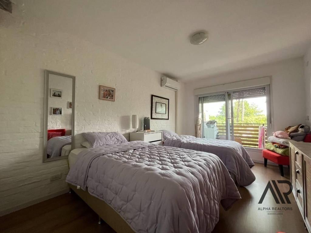 Alquiler Apartamento 3 Dormitorios, 3 Baños Y Garaje En ...