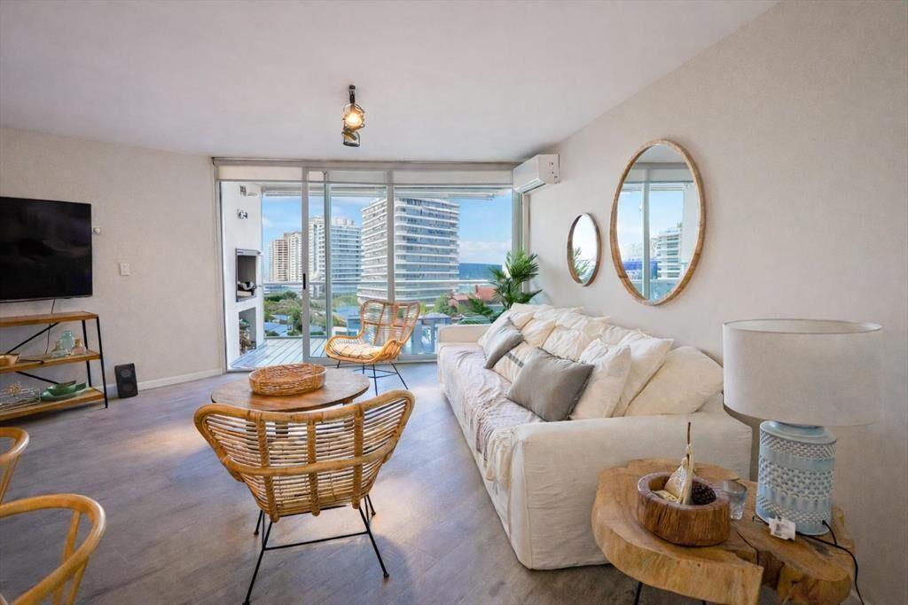 Venta apartamento 3 dormitorios Aidy Grill Punta del Este T