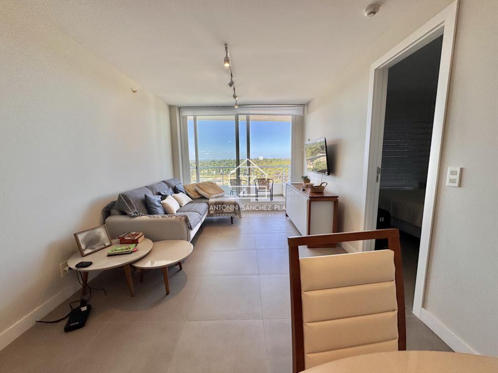 Venta apartamento 2 dormitorios 2 baños Punta del Este