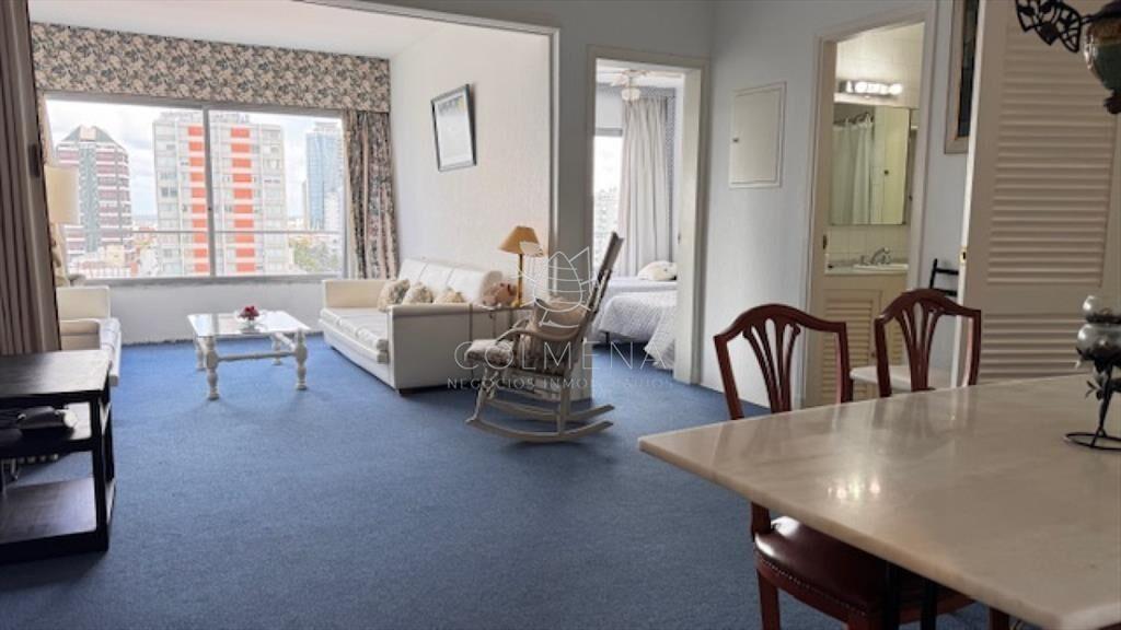 Apartamento en Peninsula, 1 dormitorios y medio
