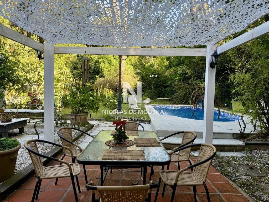En venta casa en Pinares de 3 dormitorios y