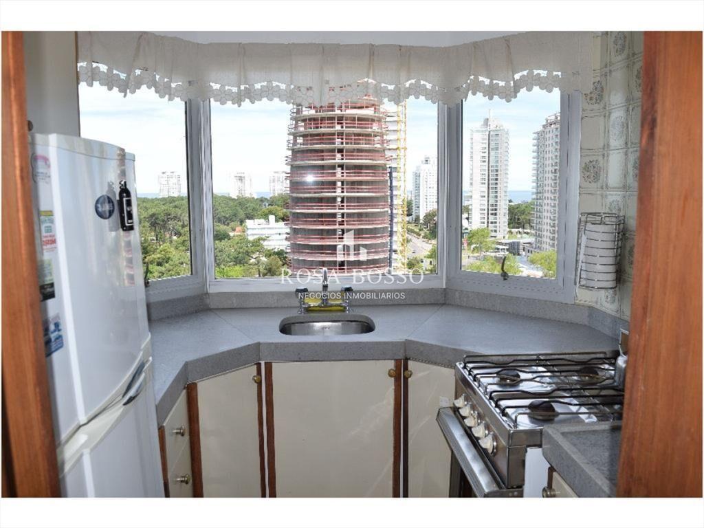 Apartamento en Roosevelt, 2 dormitorios *