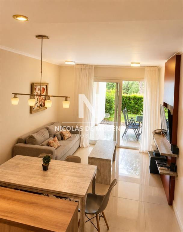 En venta apartamento de 1 dormitorios en Punta