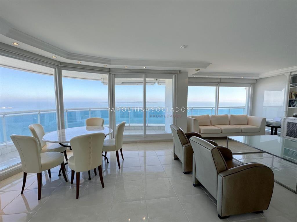 Hermoso apartamento en venta en Millenium Tower,