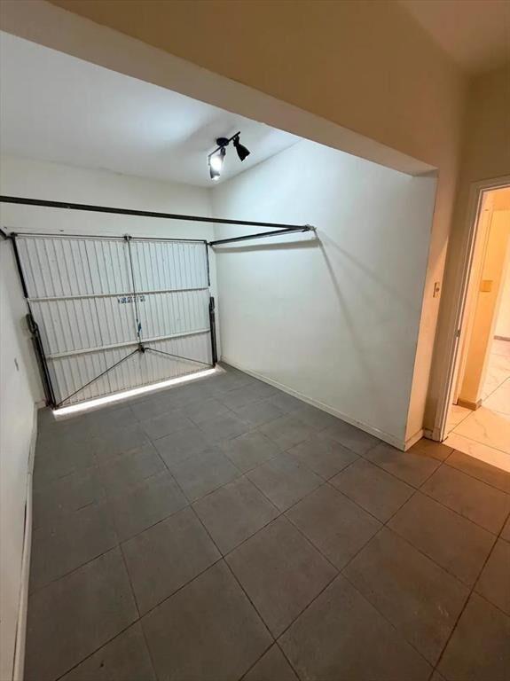 Venta Casa 2 dormitorios con cochera terraza y barbacoa en