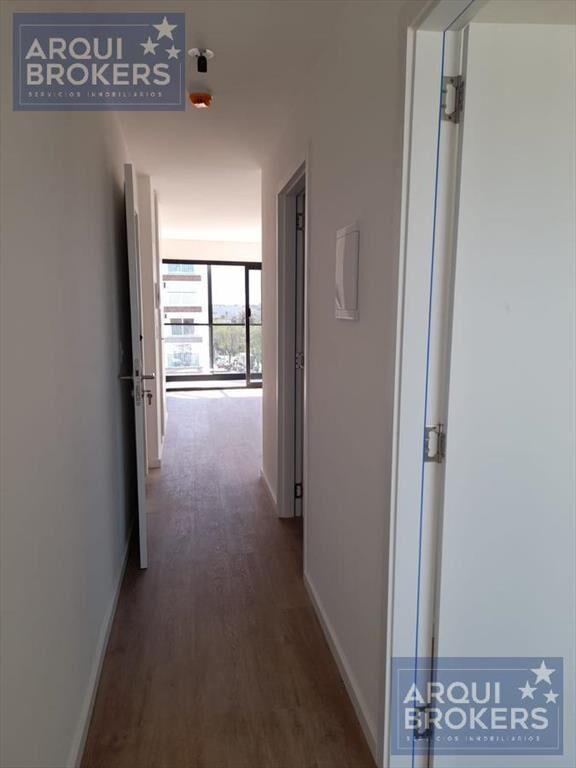 Apartamento de 2 dormitorios en venta con renta en La Blanq